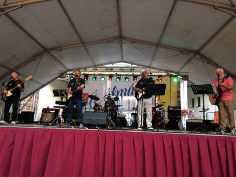 a_csapat_13.jpg a_csapat_13.jpg